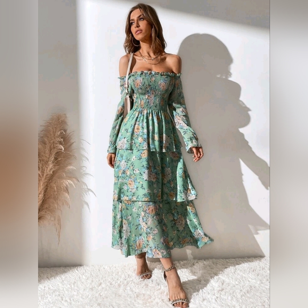 Gorgeous tiered floral maxi dress